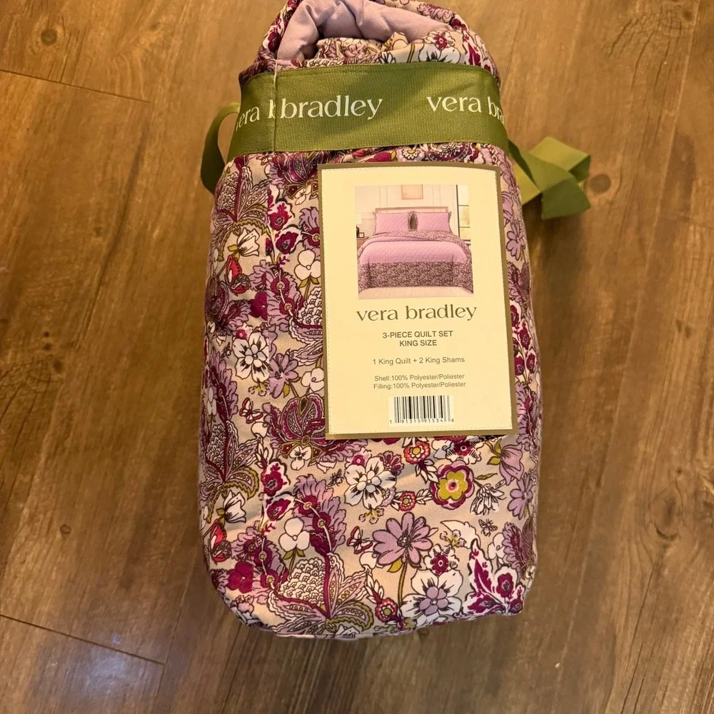 Vera Bradley Quilt Set King Lavender Plum Floral 3-Piece Reversible Bedding